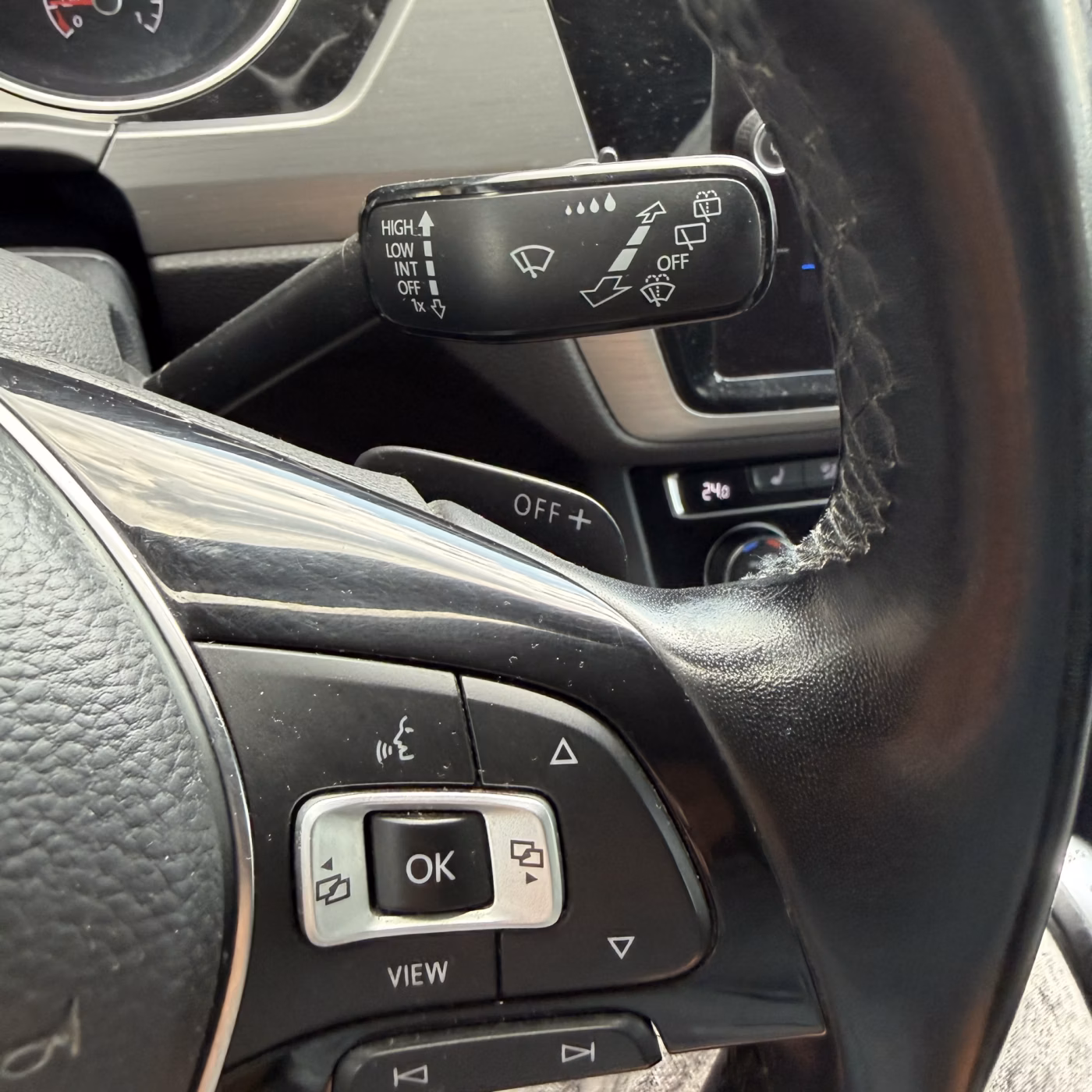 Volkswagen Touran фото 17