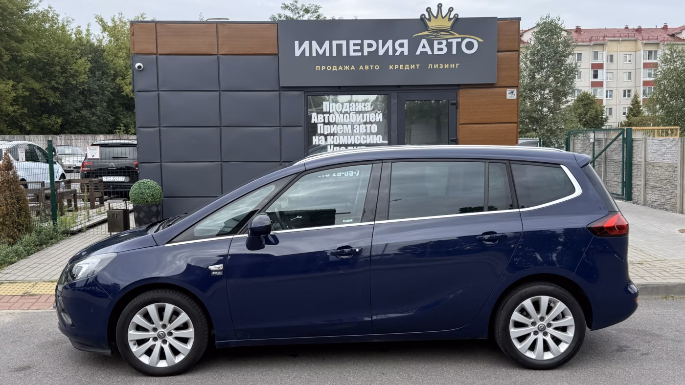 Opel Zafira фото 5