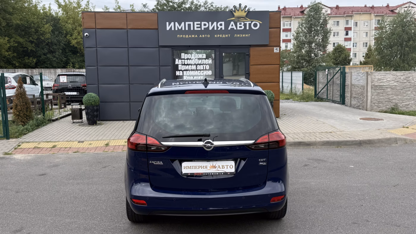 Opel Zafira фото 7