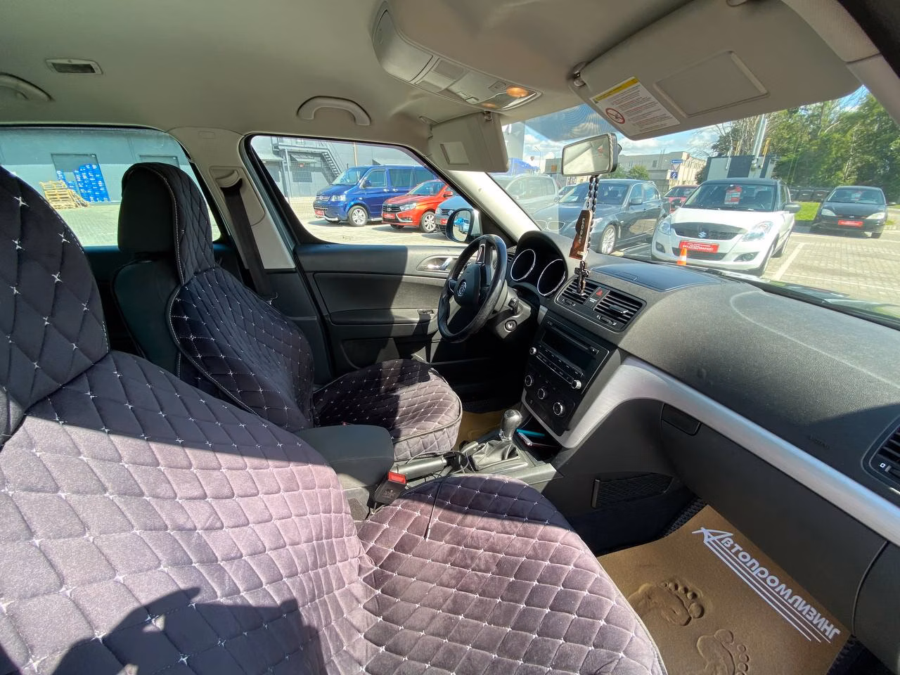 Skoda Yeti фото 10
