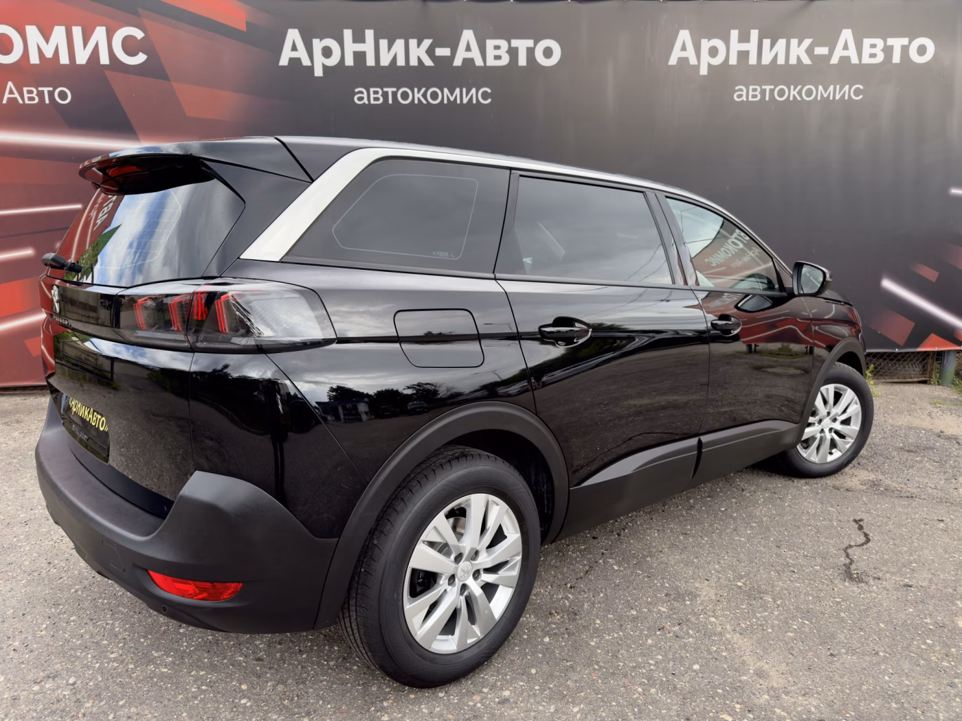 Peugeot 5008 фото 4