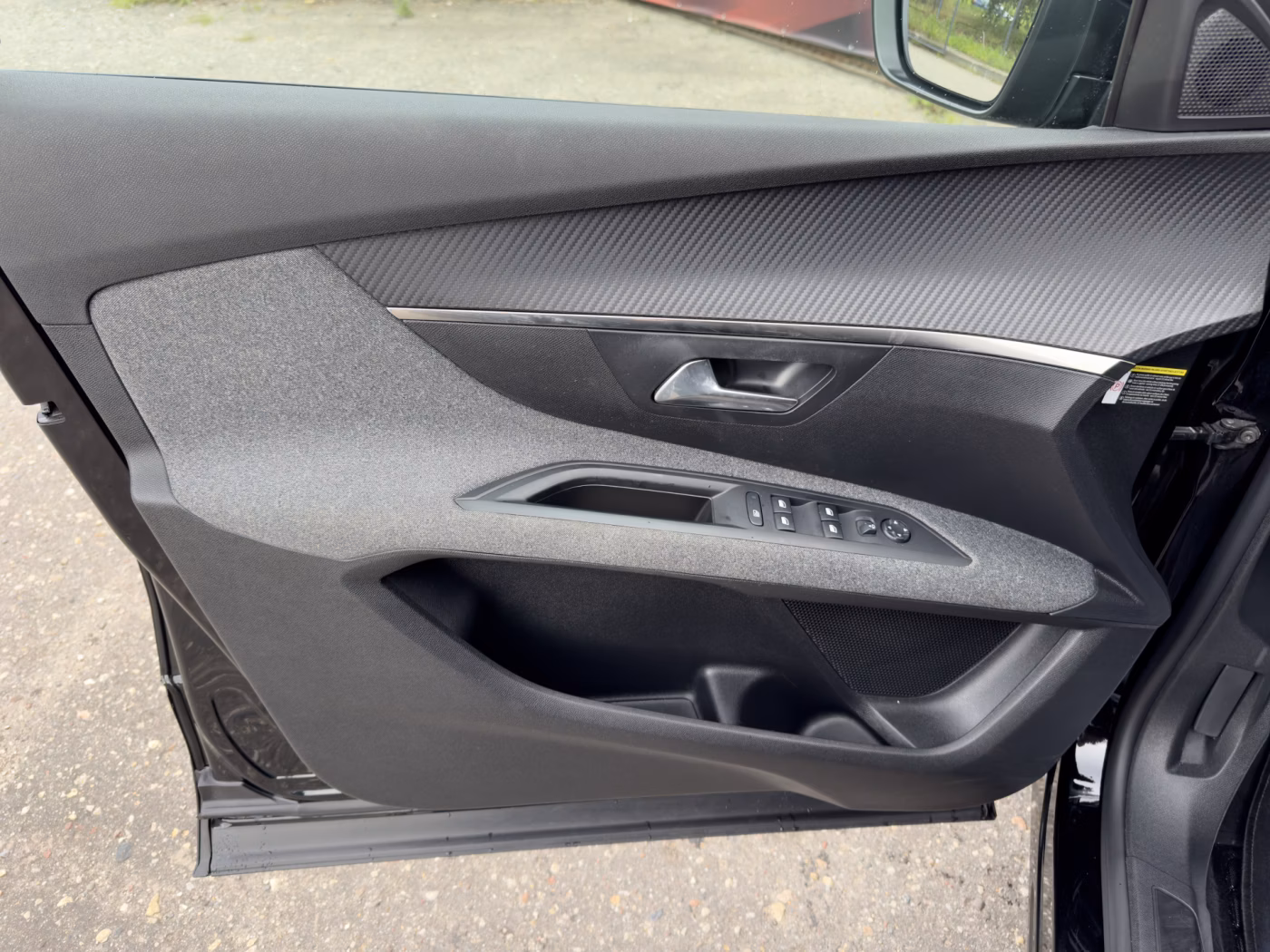 Peugeot 5008 фото 9