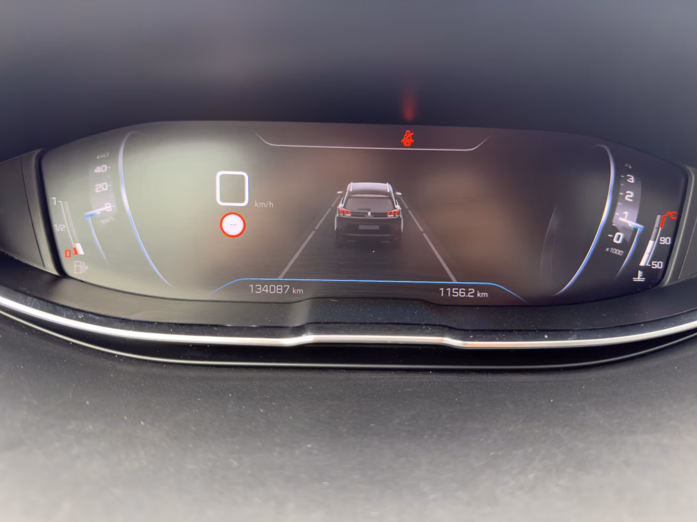 Peugeot 5008 фото 20