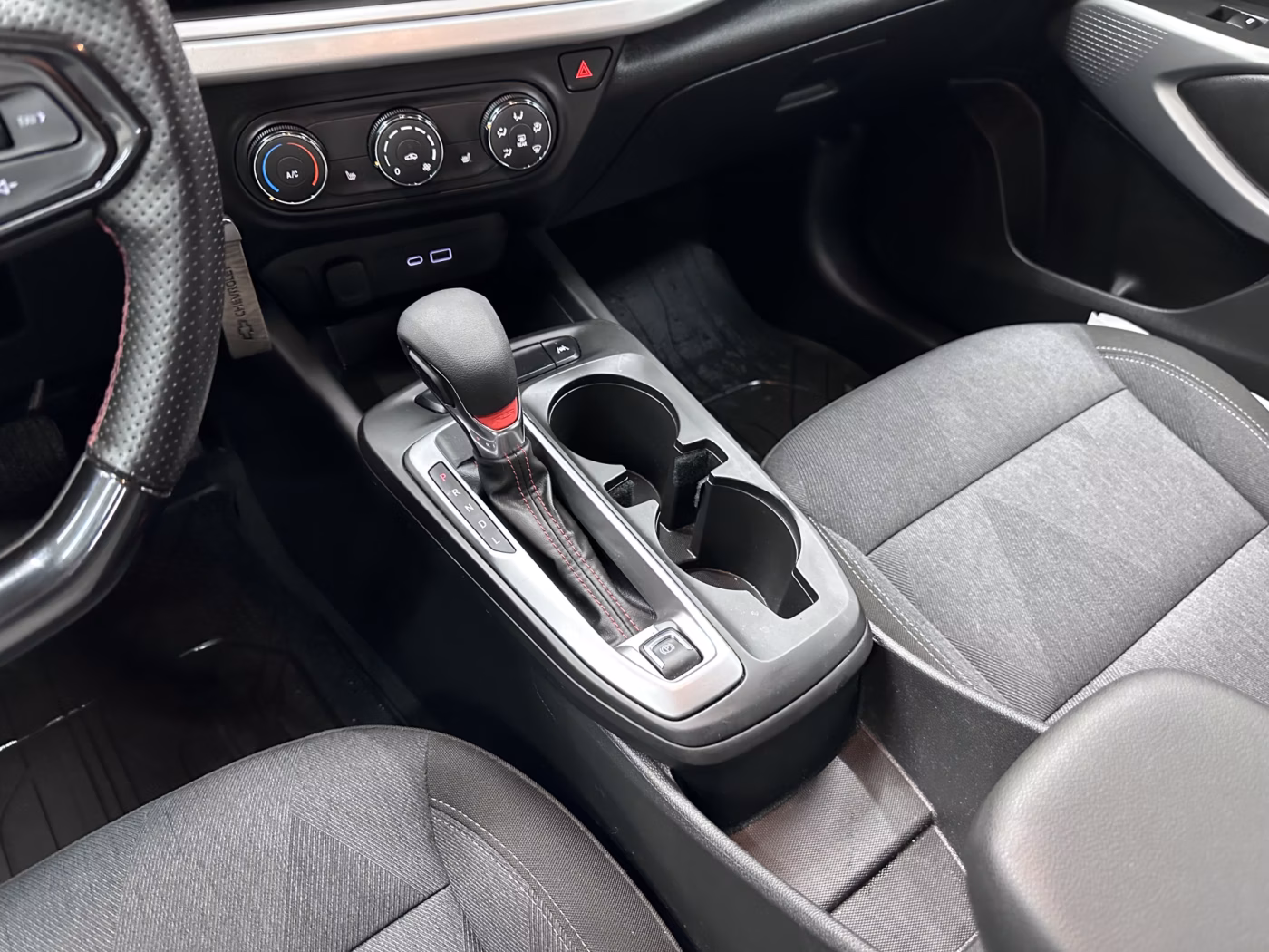Chevrolet Trax фото 15