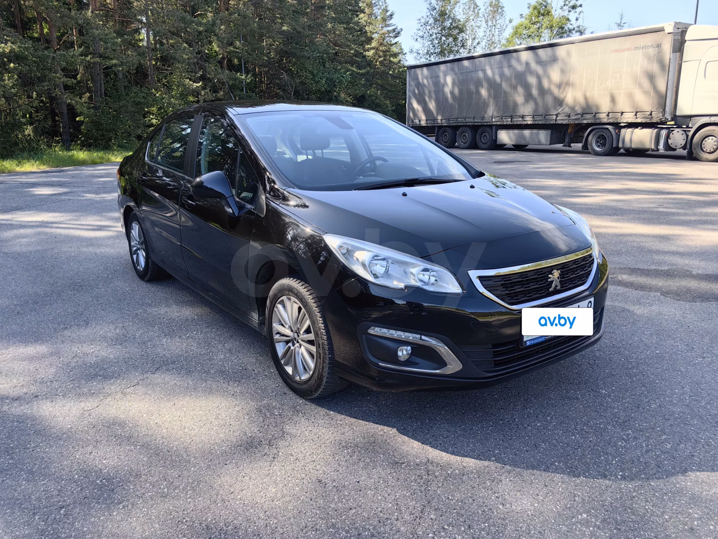 Peugeot 408 фото 3