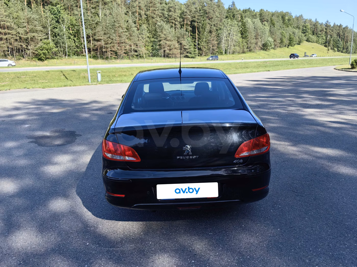 Peugeot 408 фото 7