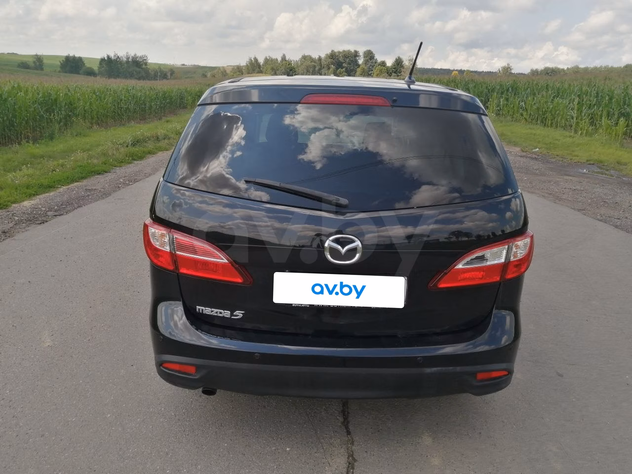 Mazda 5 фото 12