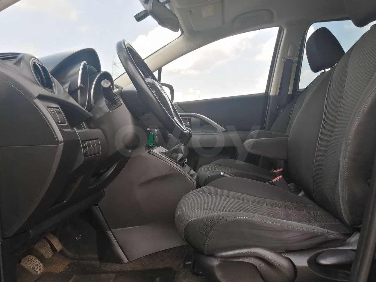 Mazda 5 фото 18
