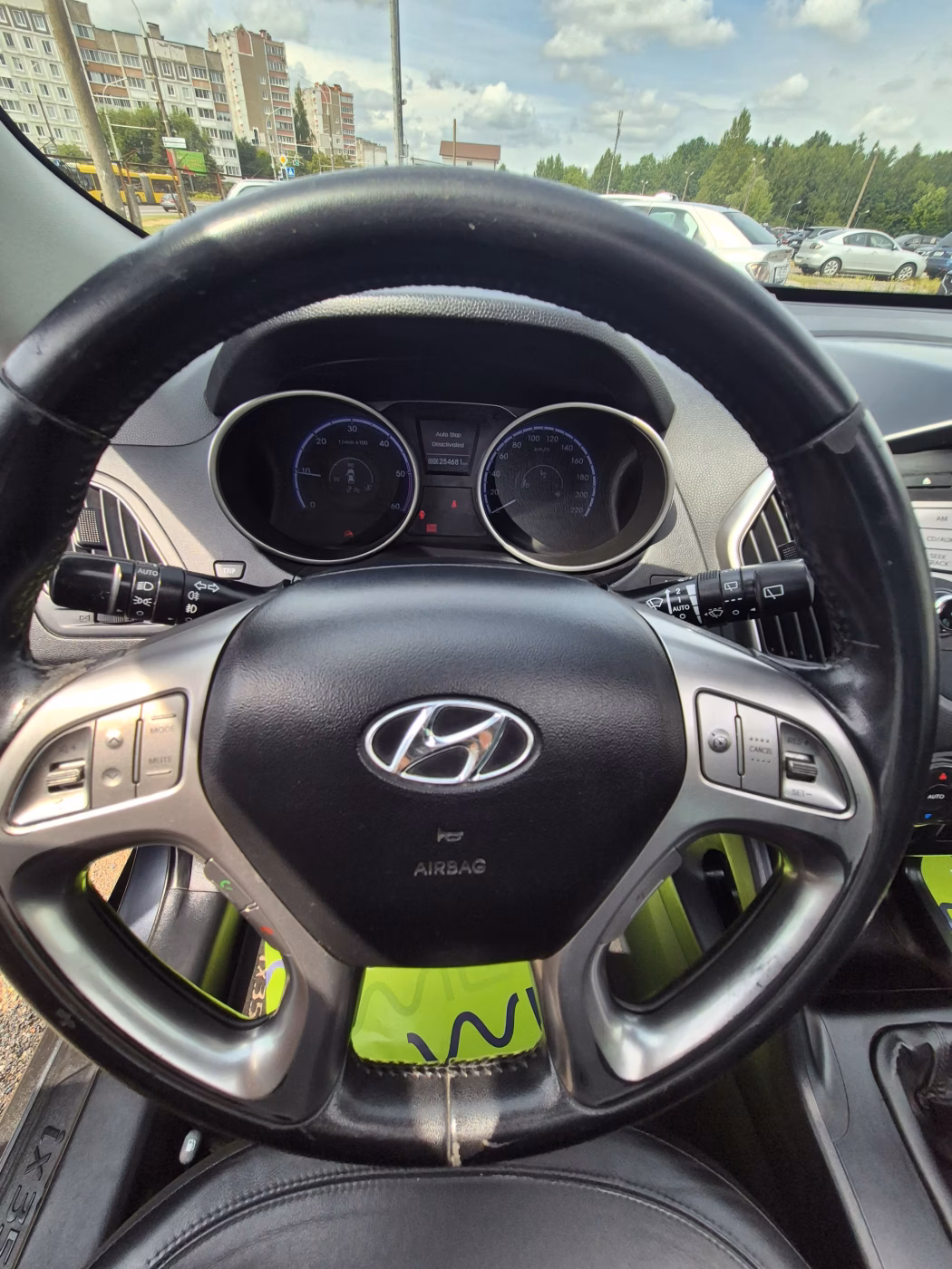 Hyundai ix35 фото 8