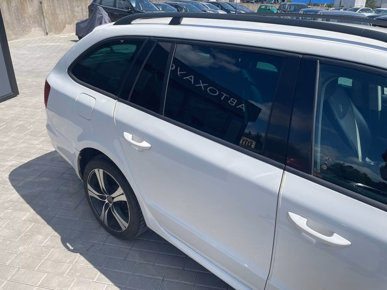 Skoda Superb фото 9