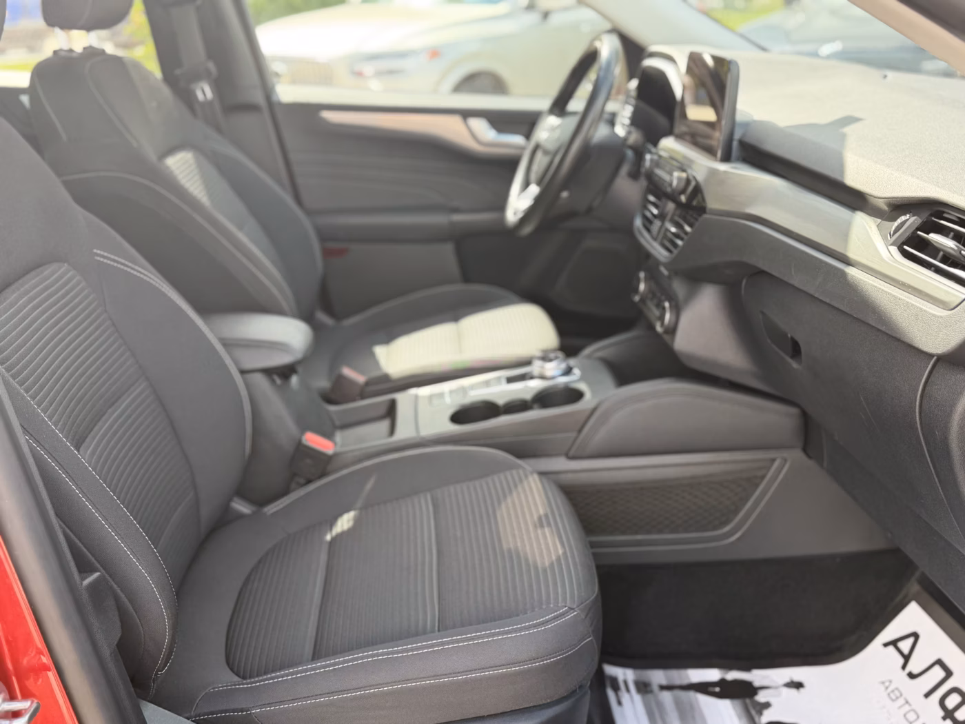 Ford Kuga фото 16