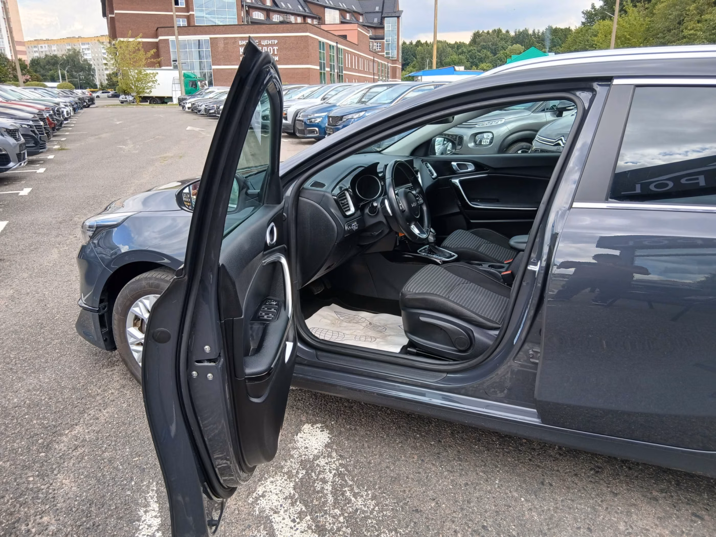 Kia Cee'd фото 7