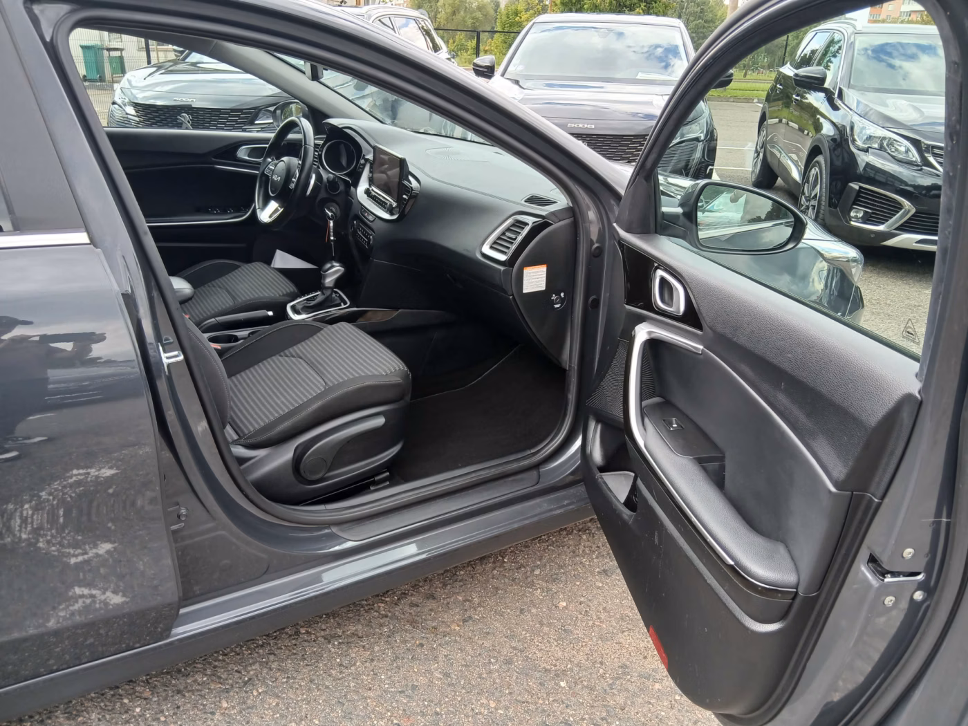 Kia Cee'd фото 12