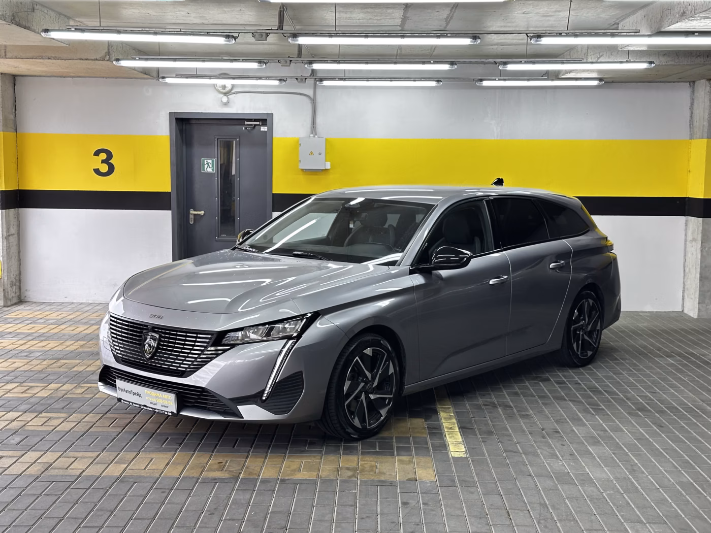 Peugeot 308 фото 3