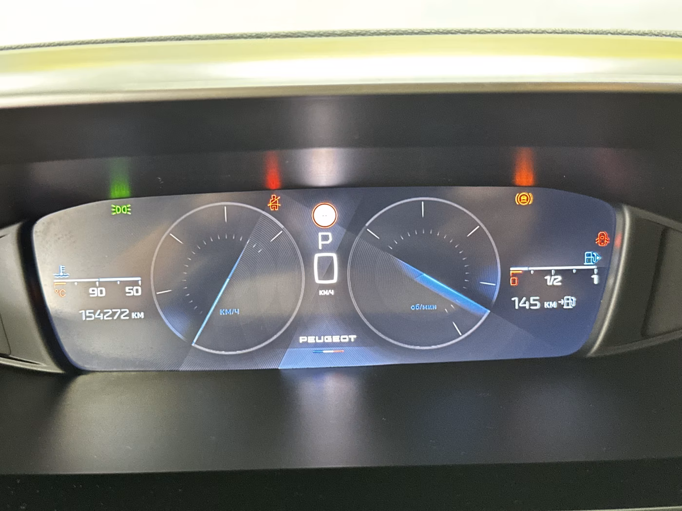Peugeot 308 фото 12