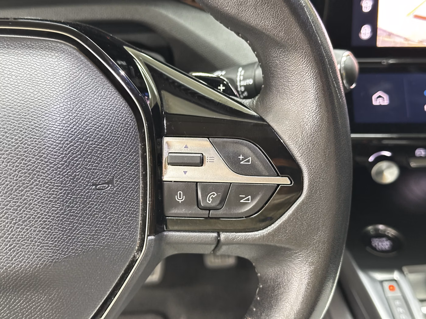 Peugeot 308 фото 20
