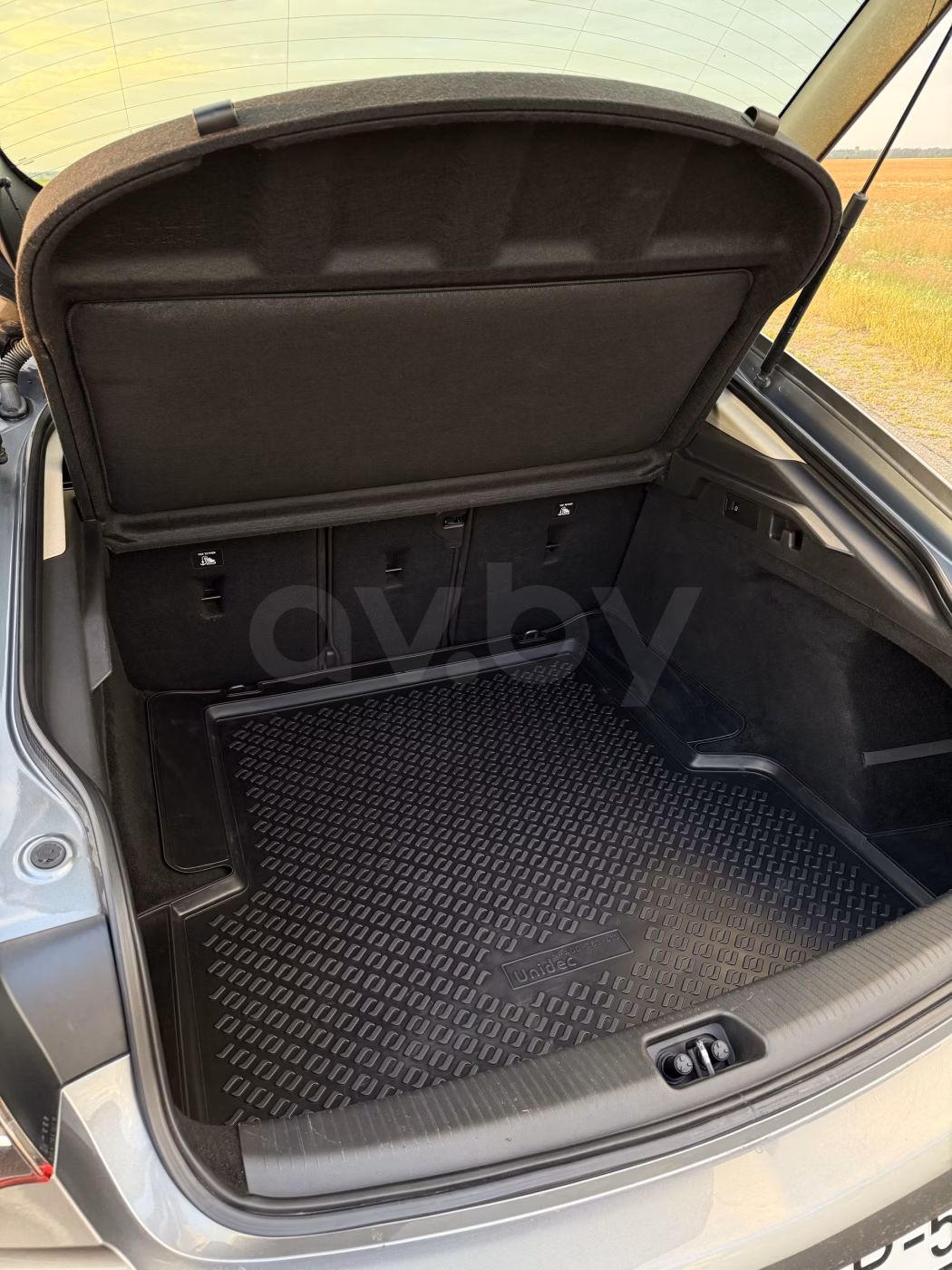 Opel Insignia фото 10