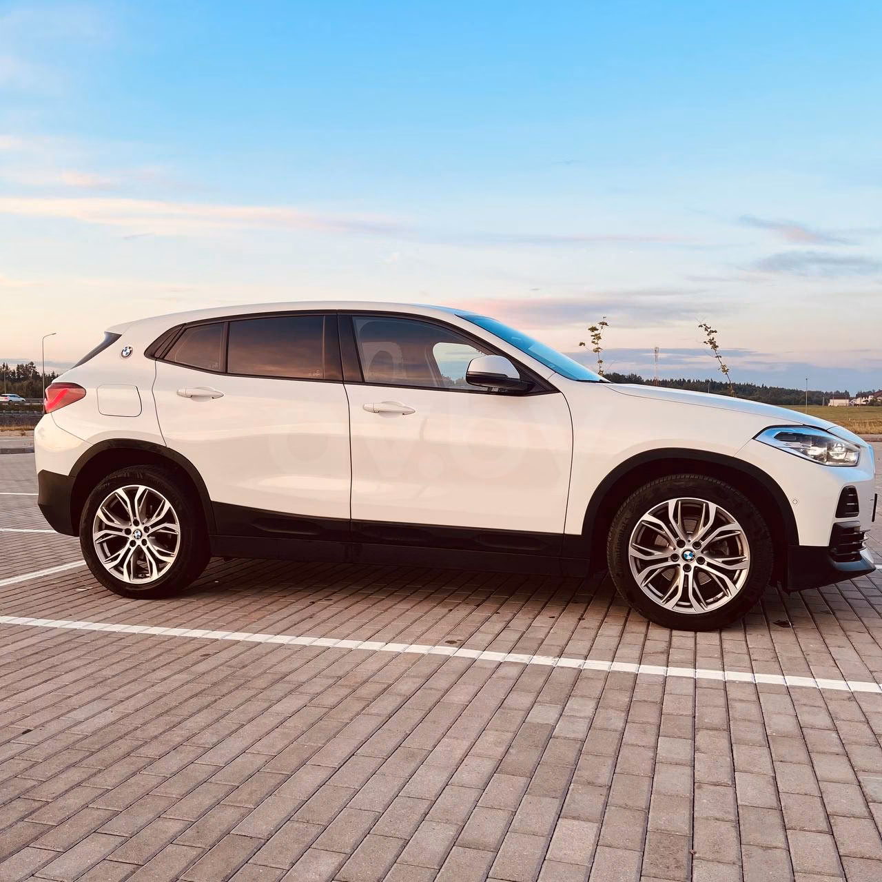 BMW X2 фото 8