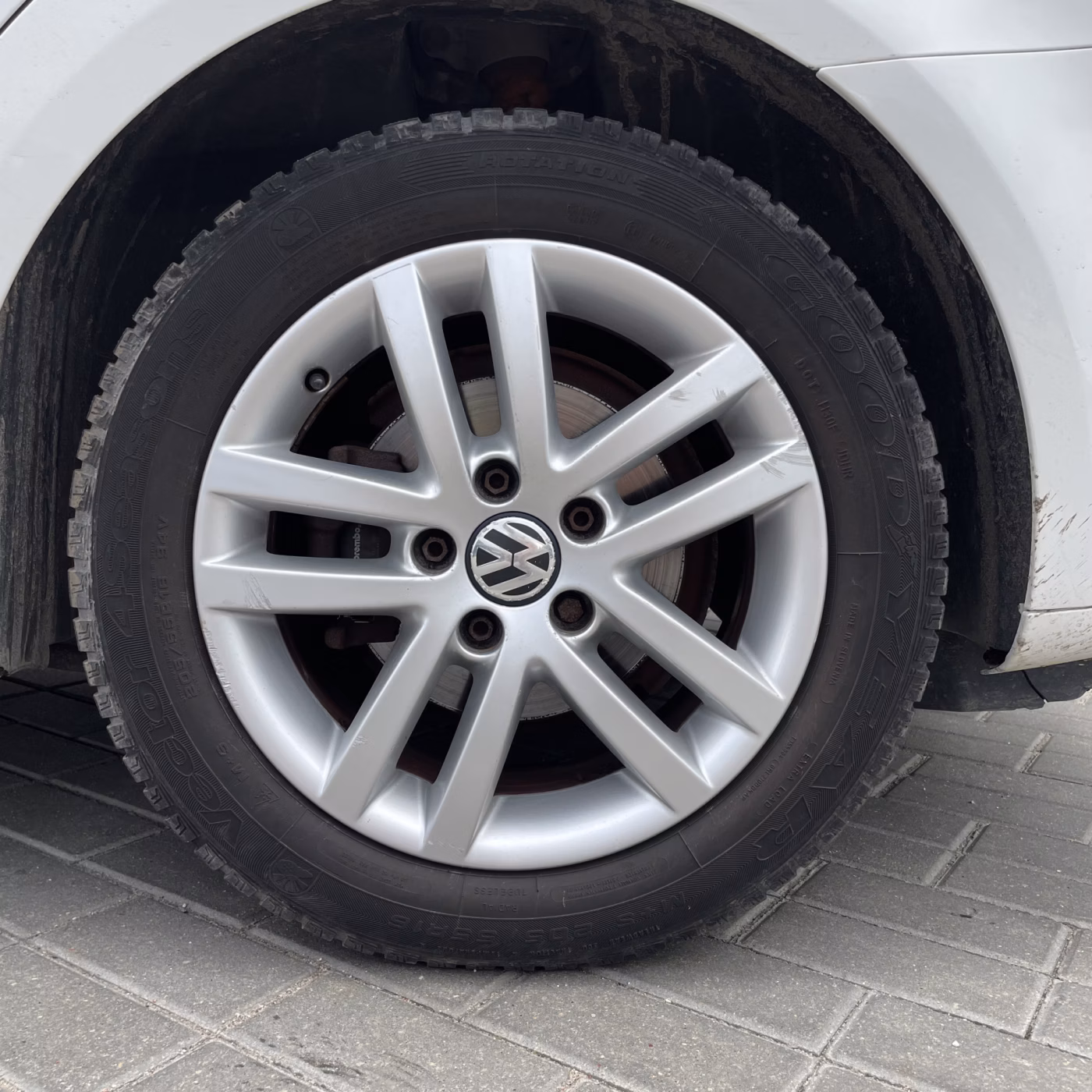 Volkswagen Touran фото 7