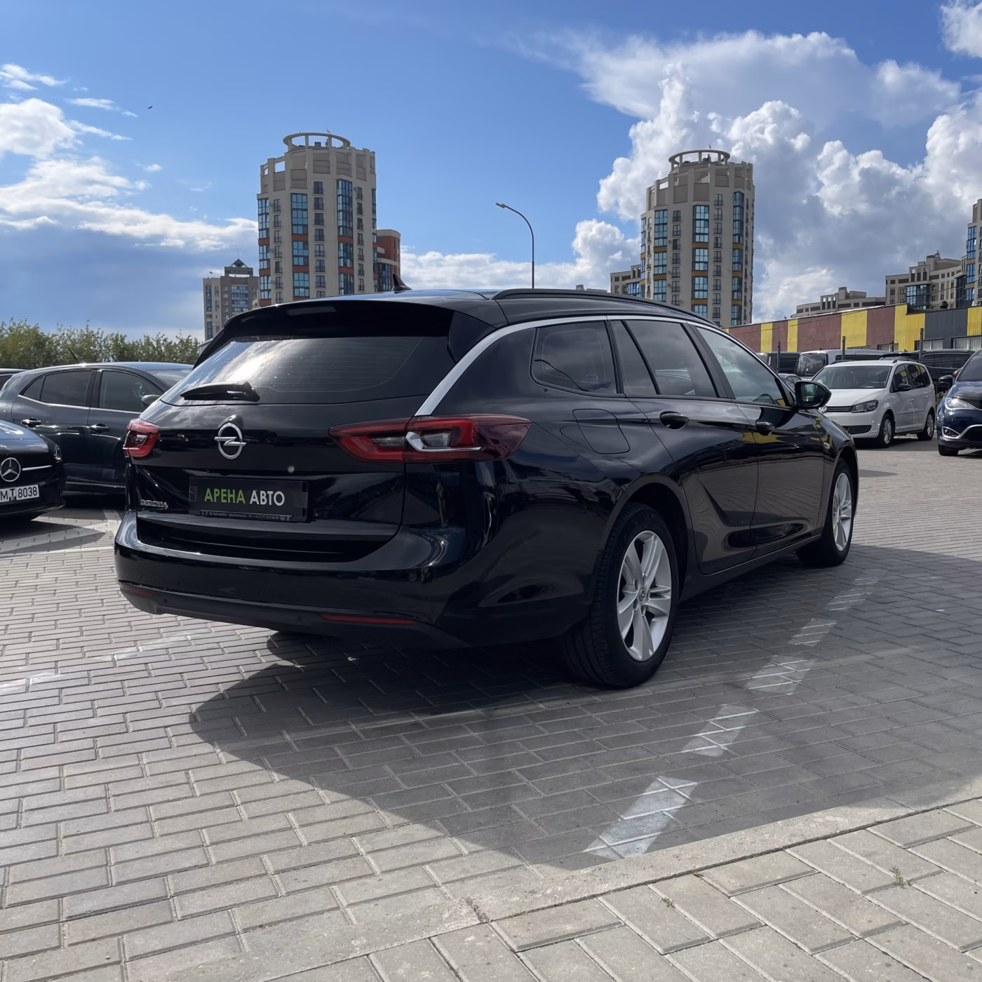 Opel Insignia фото 4