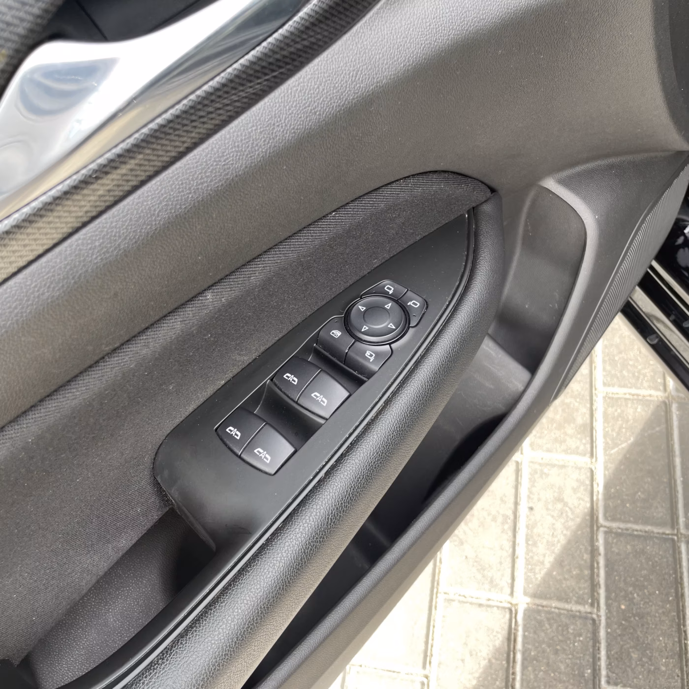 Opel Insignia фото 11
