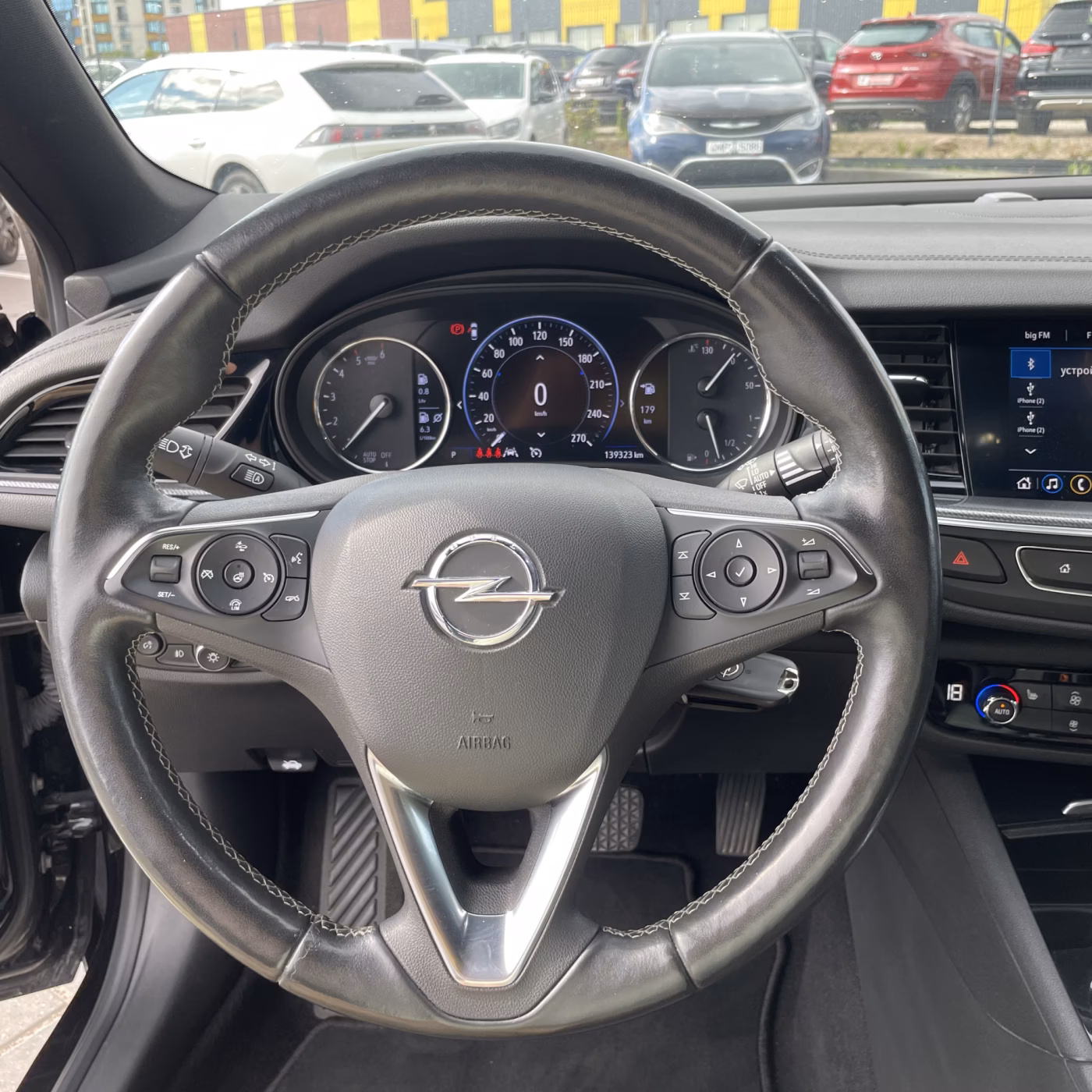 Opel Insignia фото 15
