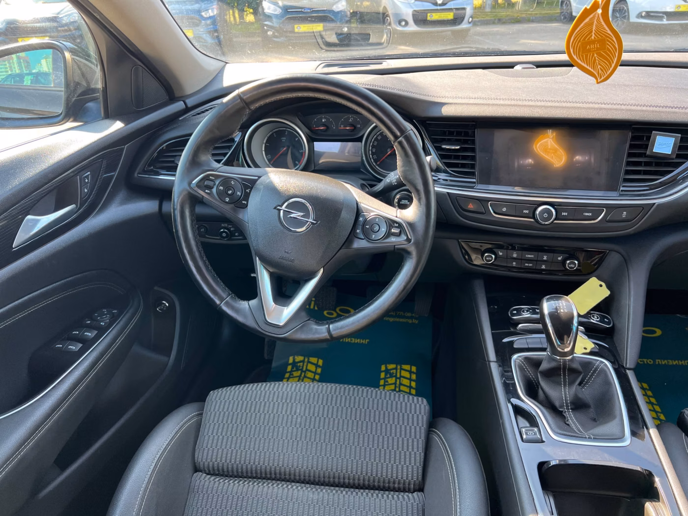Opel Insignia фото 16