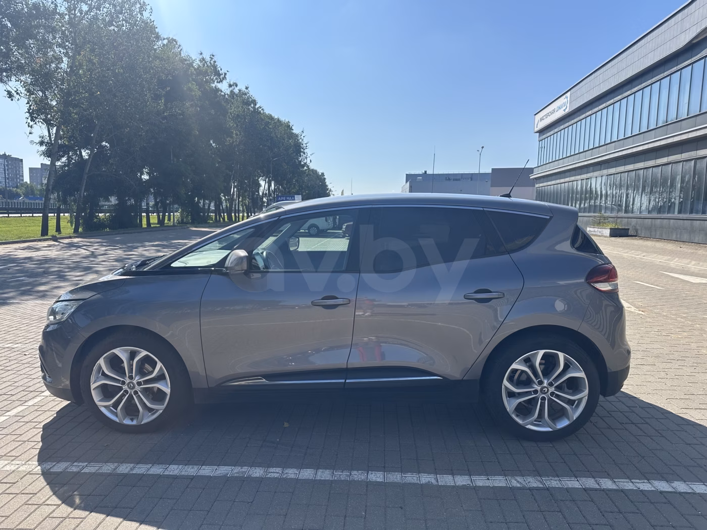 Renault Scenic фото 6