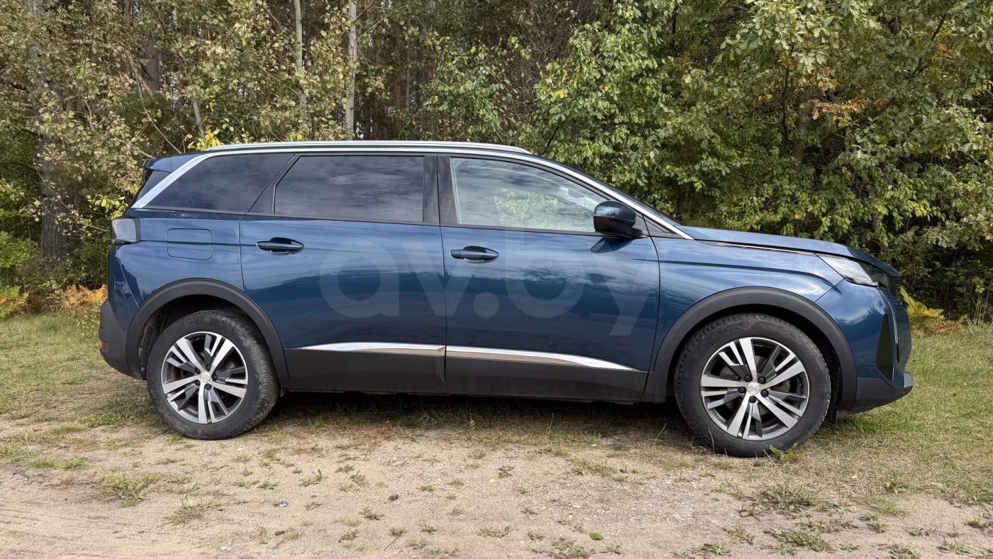 Peugeot 5008 фото 3