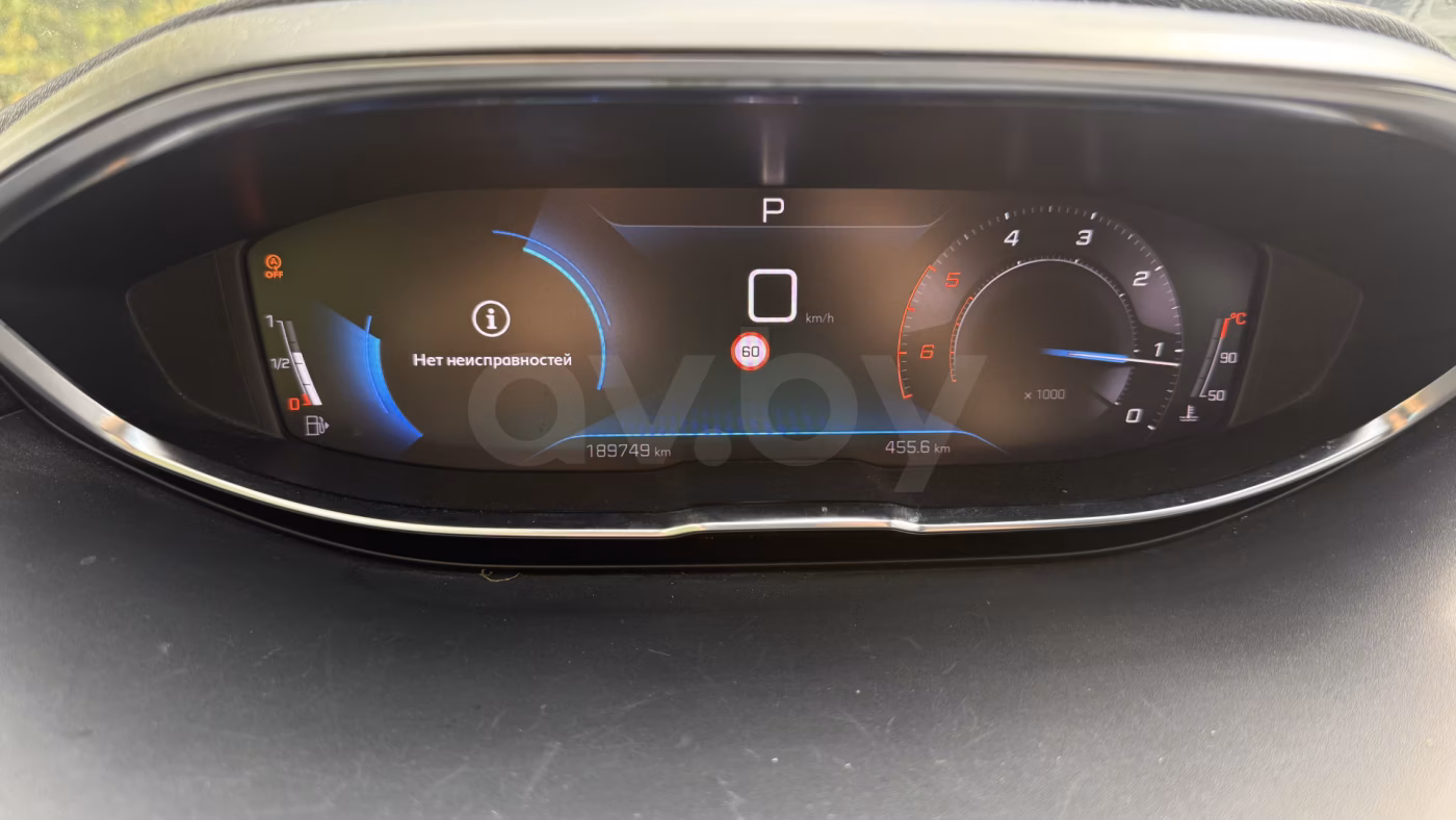 Peugeot 5008 фото 11