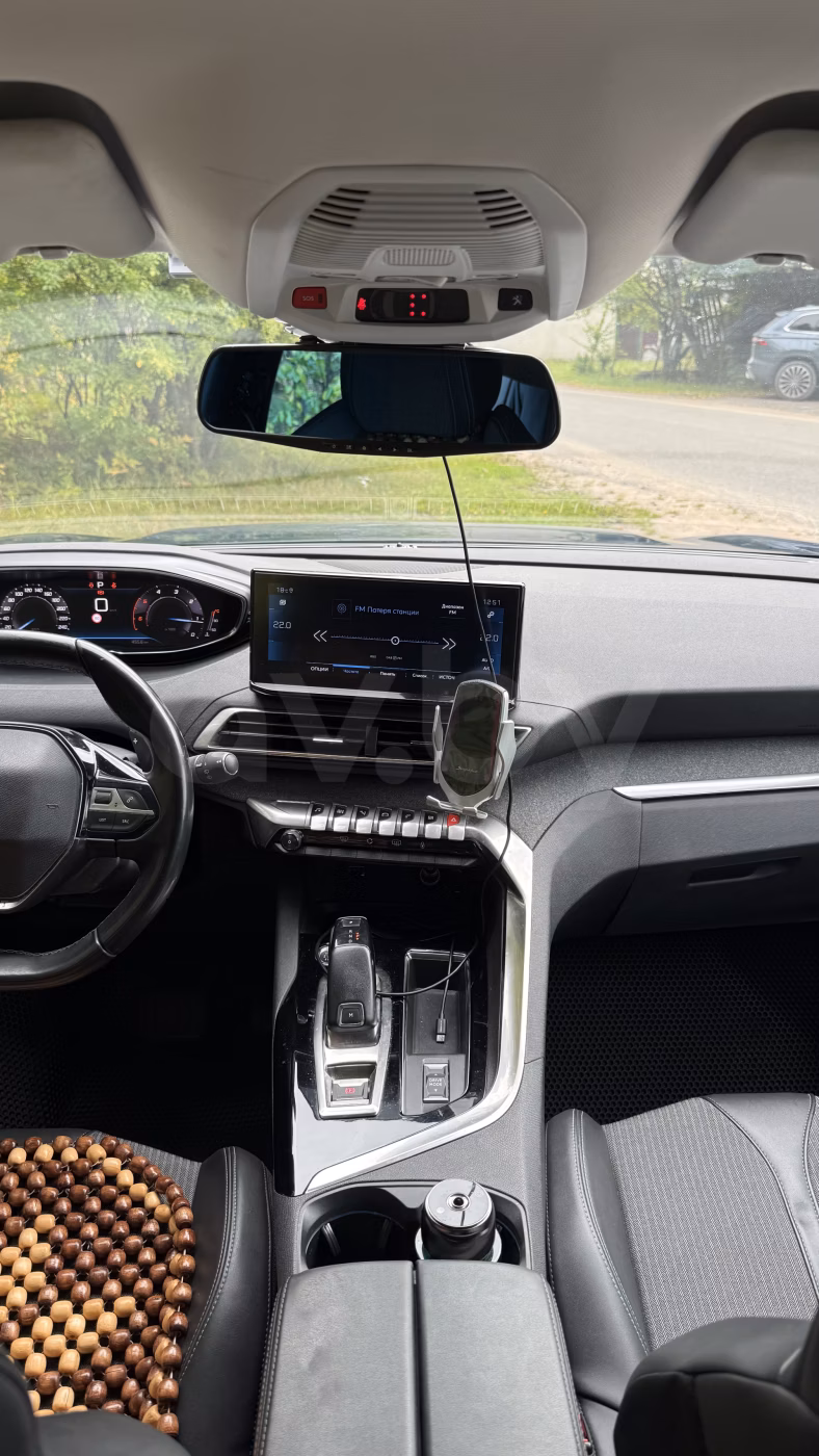 Peugeot 5008 фото 13