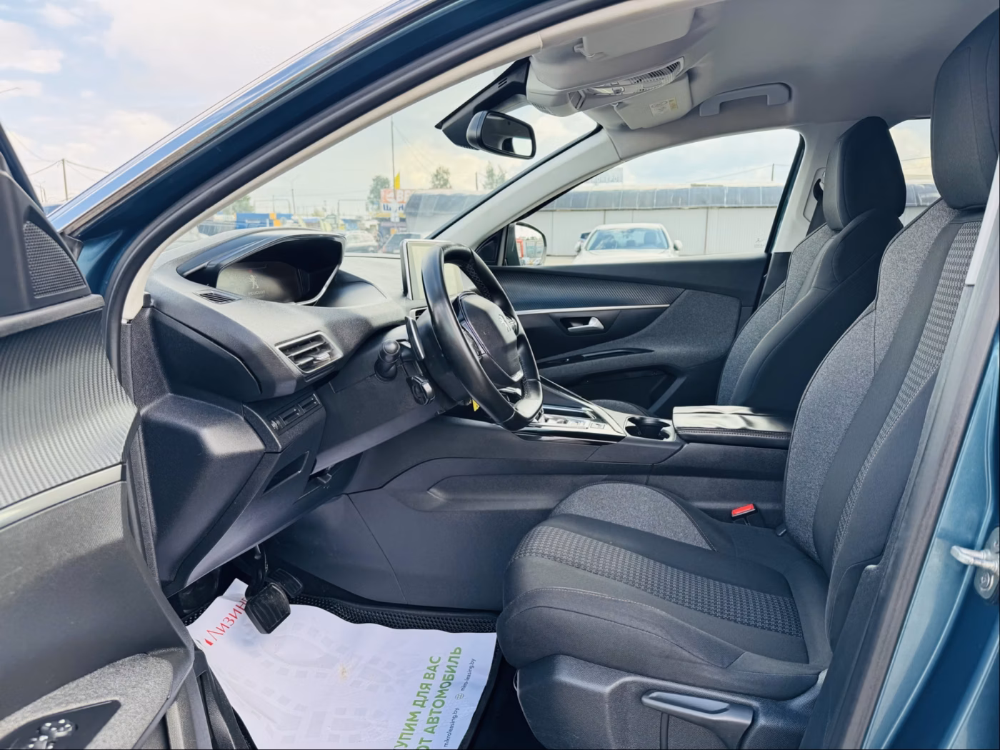 Peugeot 5008 фото 5
