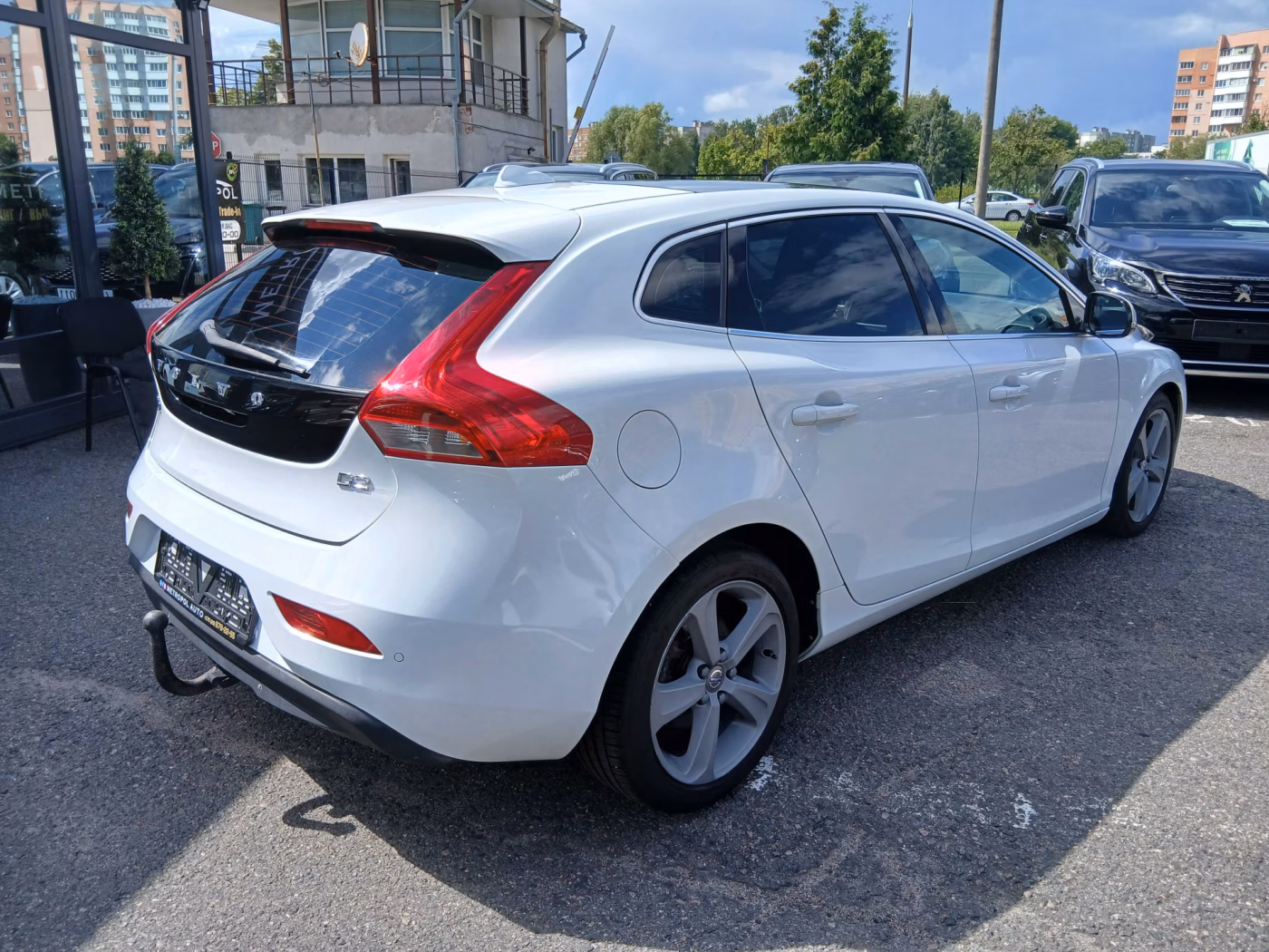 Volvo V40 фото 9