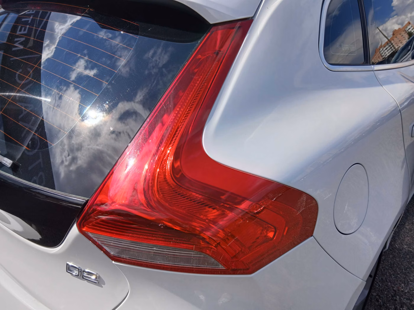 Volvo V40 фото 13