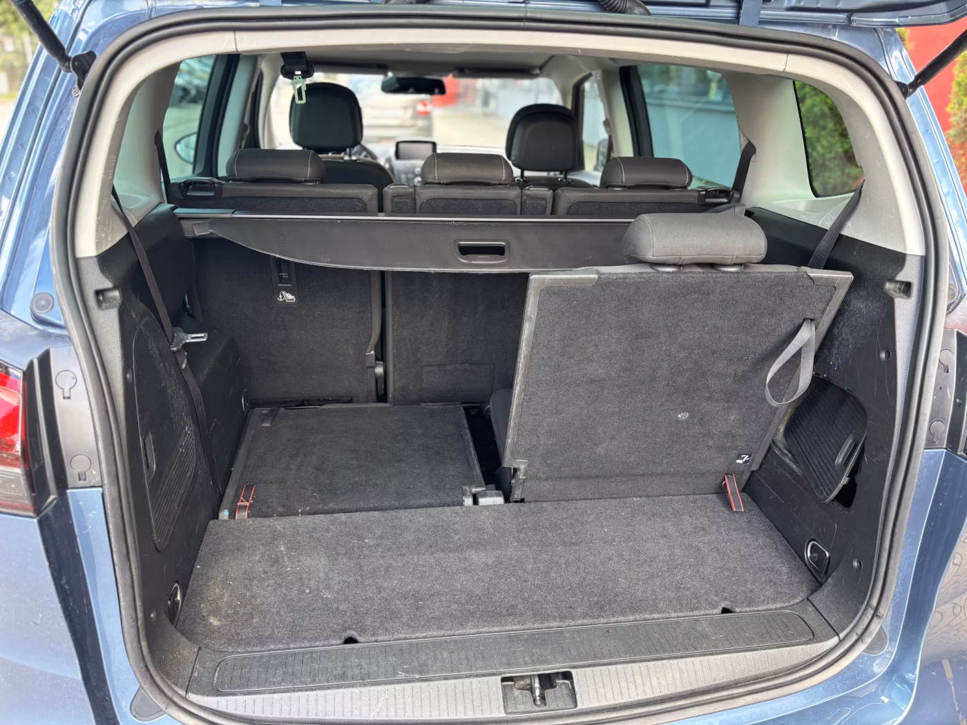 Opel Zafira фото 9