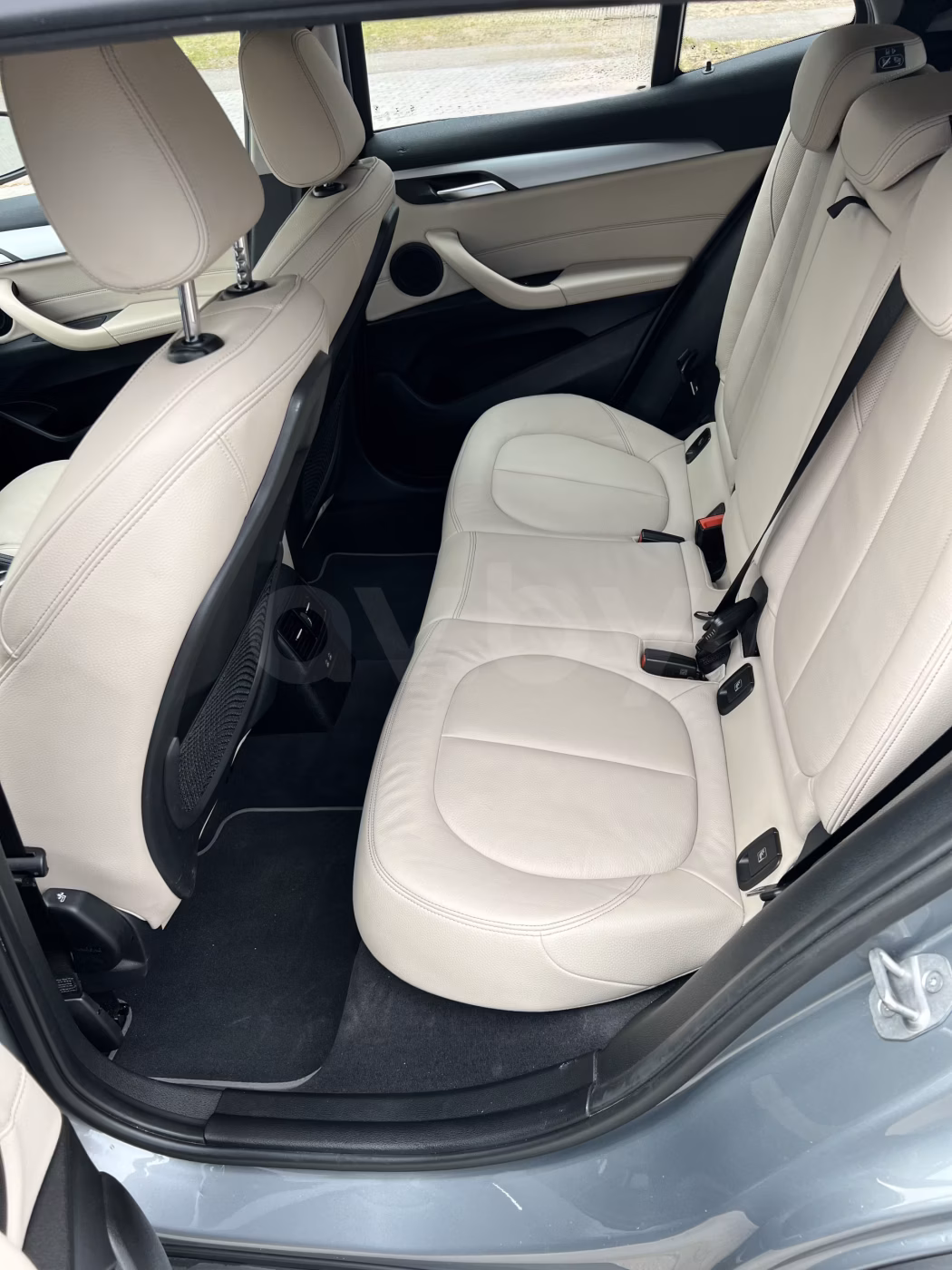 BMW X2 фото 11