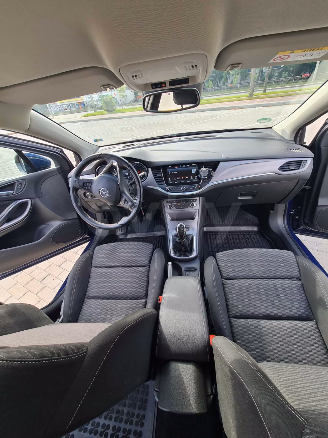 Opel Astra фото 11