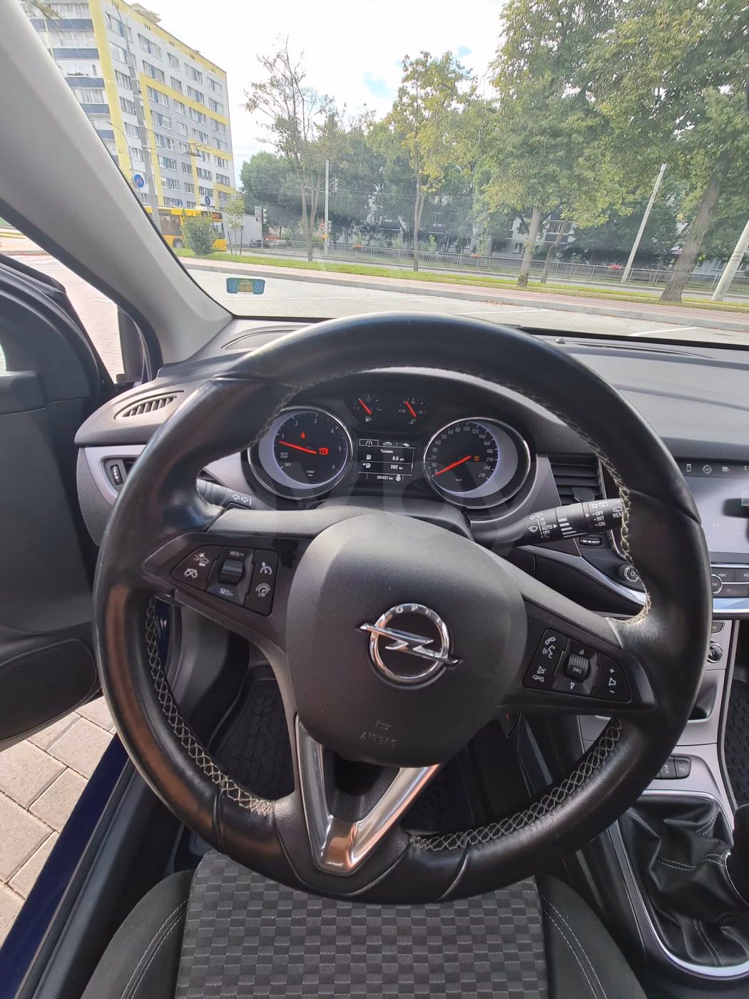 Opel Astra фото 16