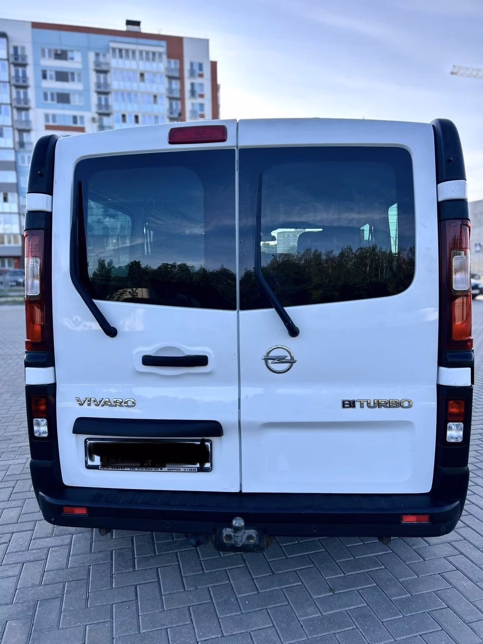 Opel Vivaro фото 8