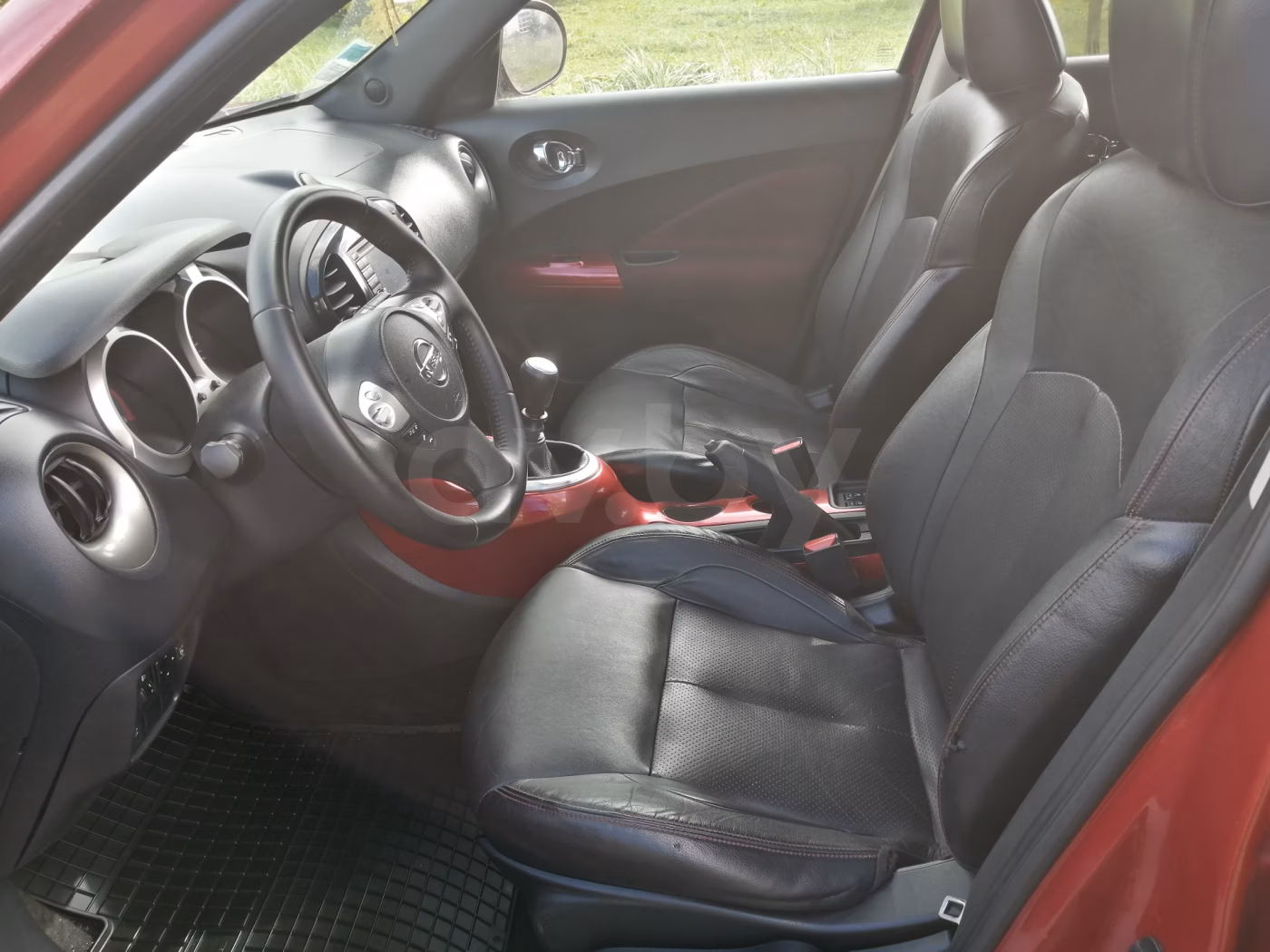 Nissan Juke фото 14