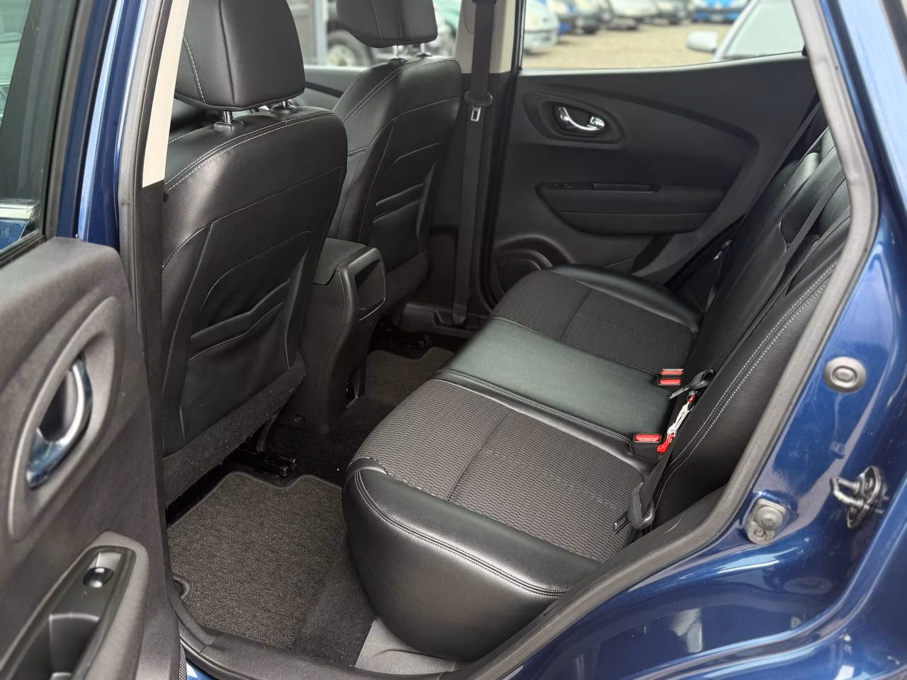 Renault Kadjar фото 16