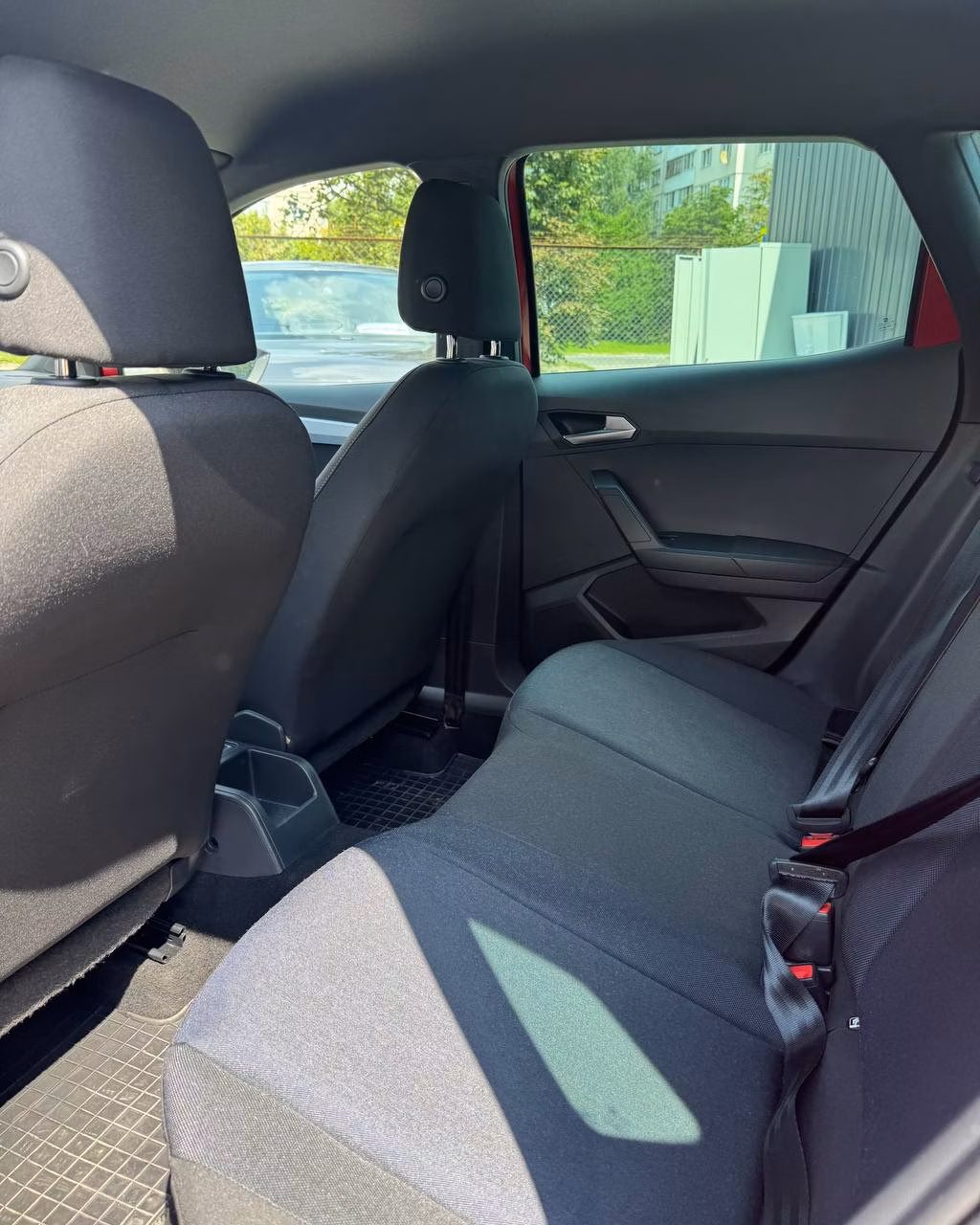SEAT Arona фото 12