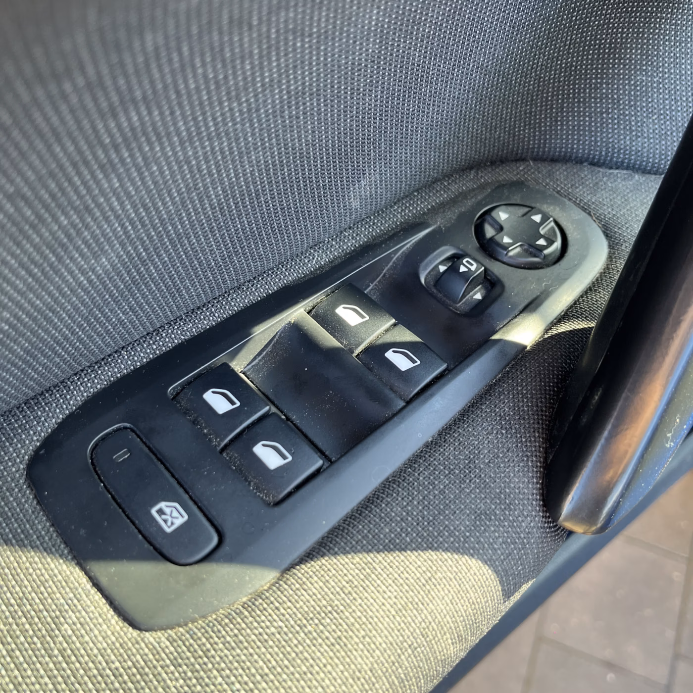 Peugeot 308 фото 10