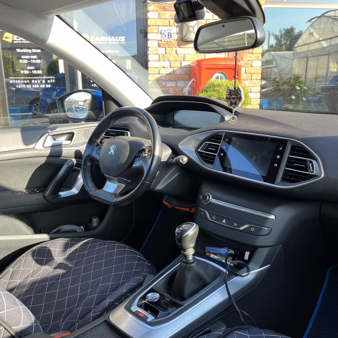 Peugeot 308 фото 20