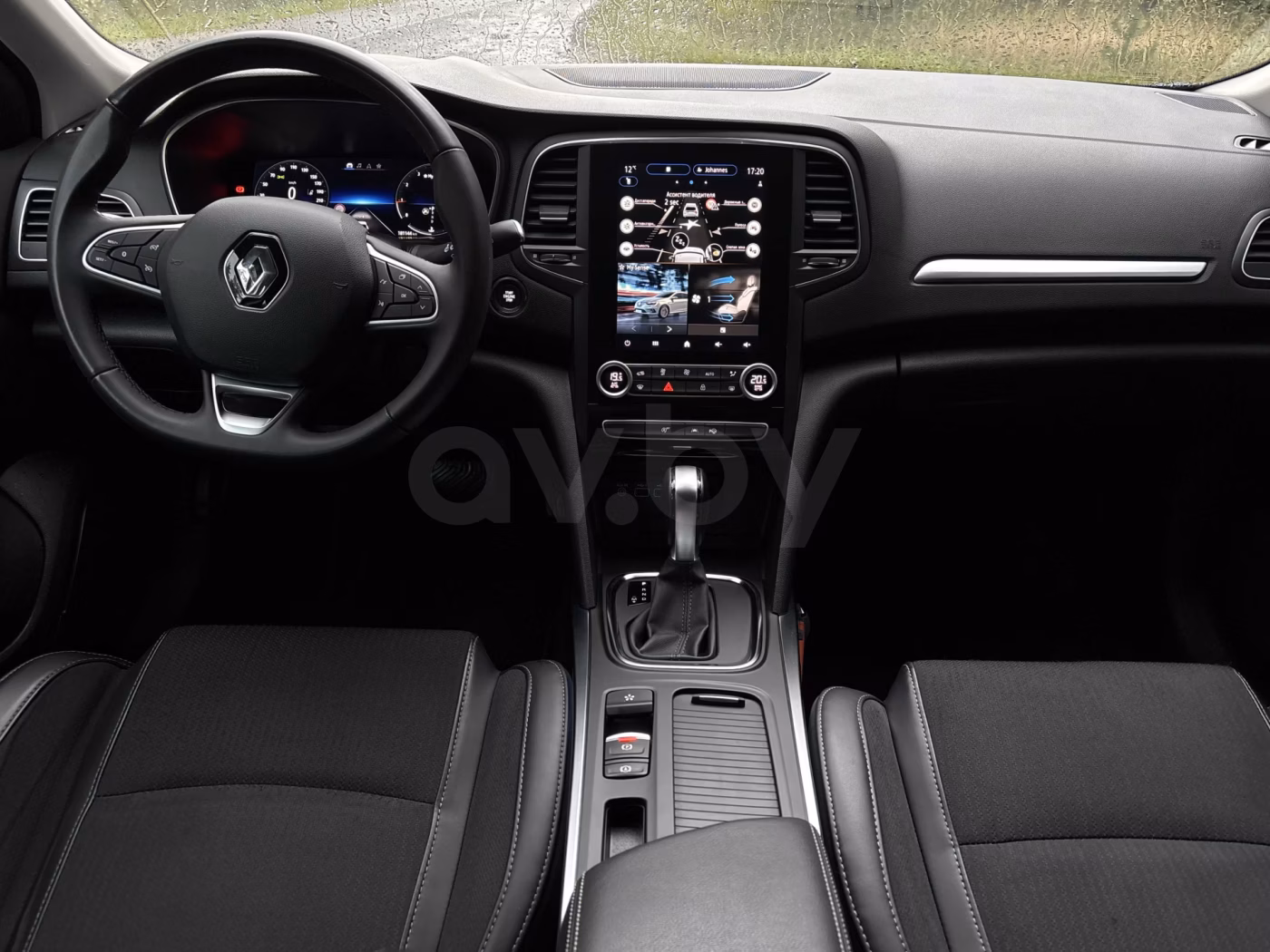 Renault Megane фото 15