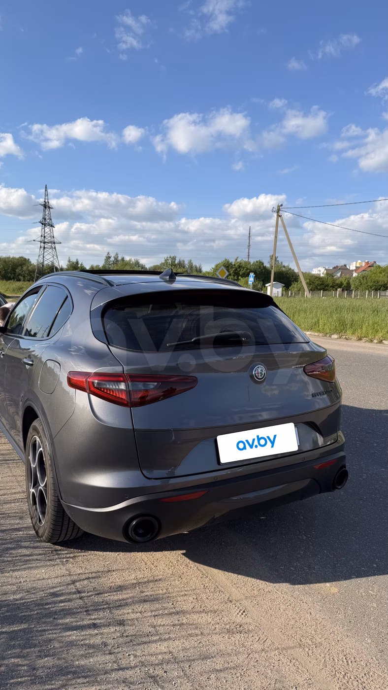 Alfa Romeo Stelvio фото 3