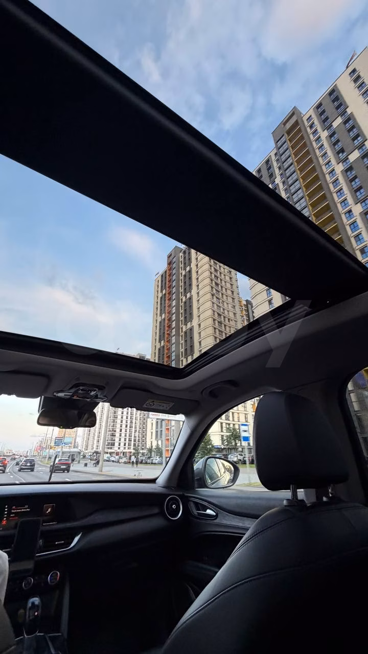 Alfa Romeo Stelvio фото 7