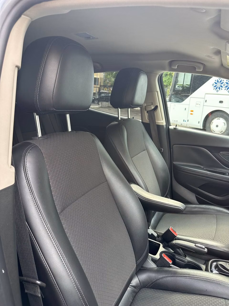 Buick Encore фото 15