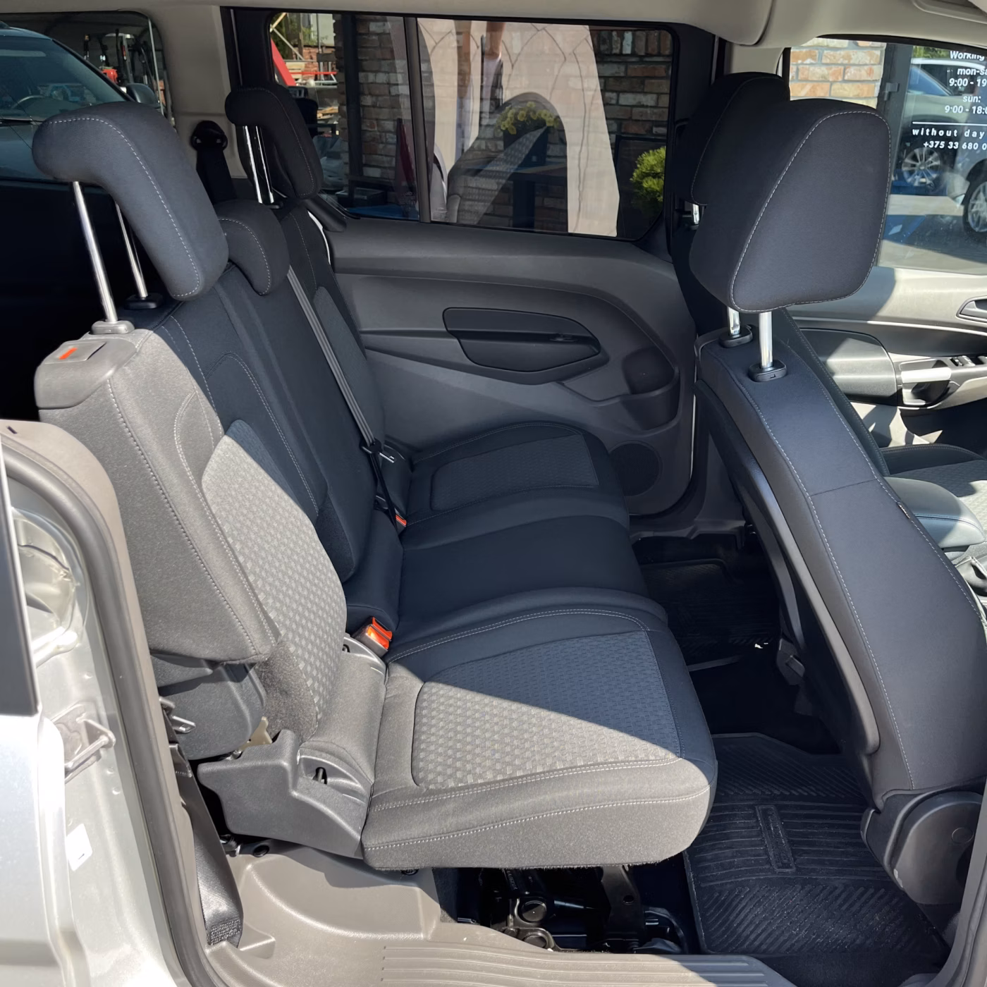 Ford Tourneo Connect фото 20