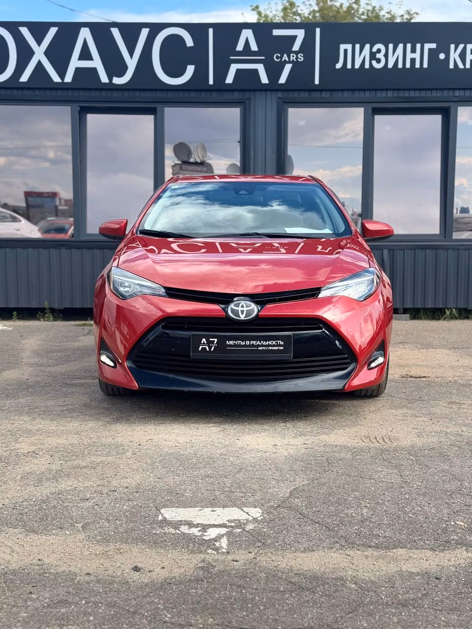 Toyota Corolla фото 3